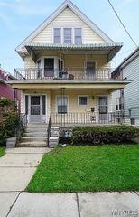 54 Pine Ridge Road, Cheektowaga, NY 14211
