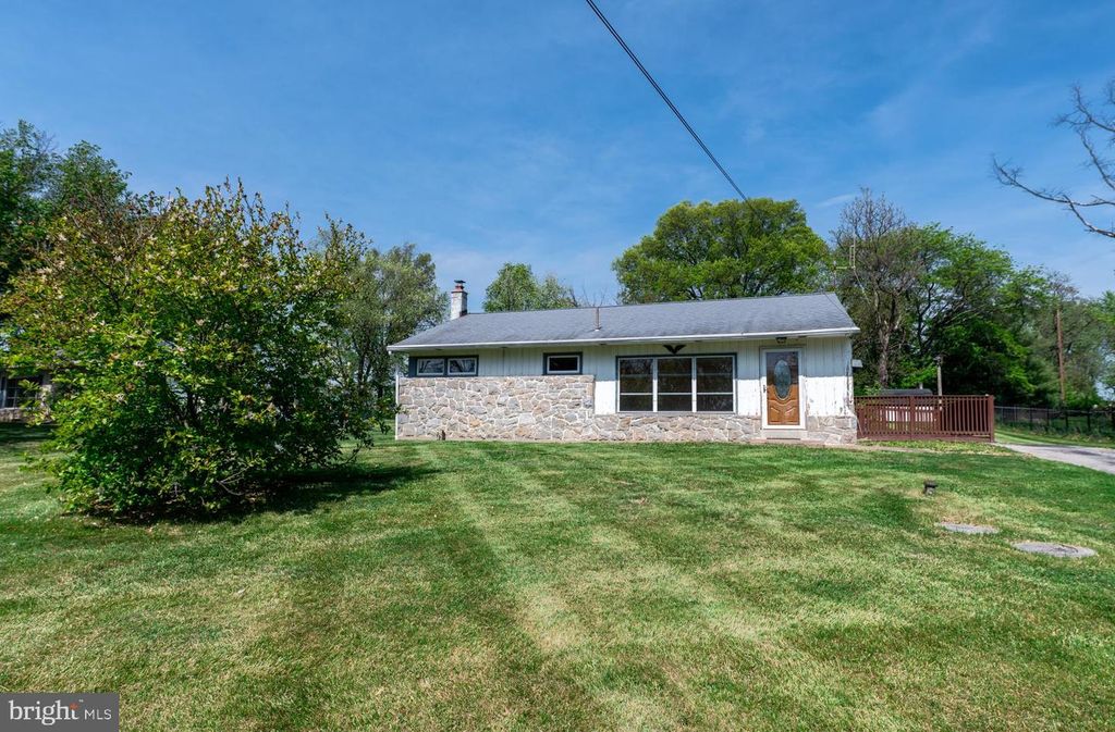 883 BLEIM RD, Pottstown, PA 19464