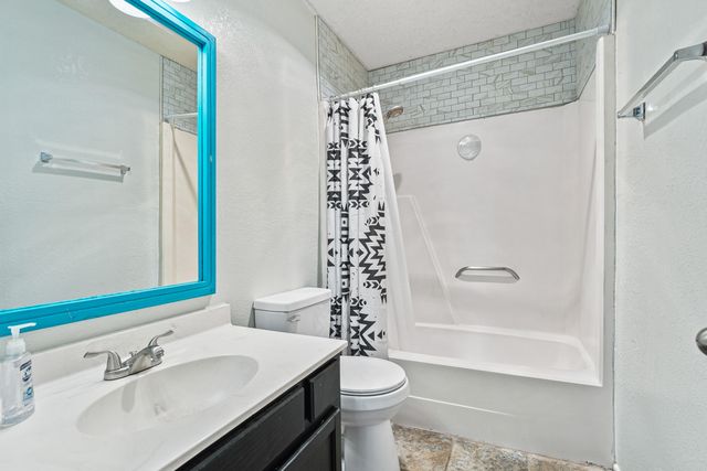 9608 Elgin Avenue, Lubbock, TX 79423