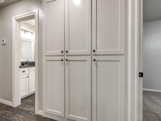 972 Tim Holt Drive, Harrah, OK 73045