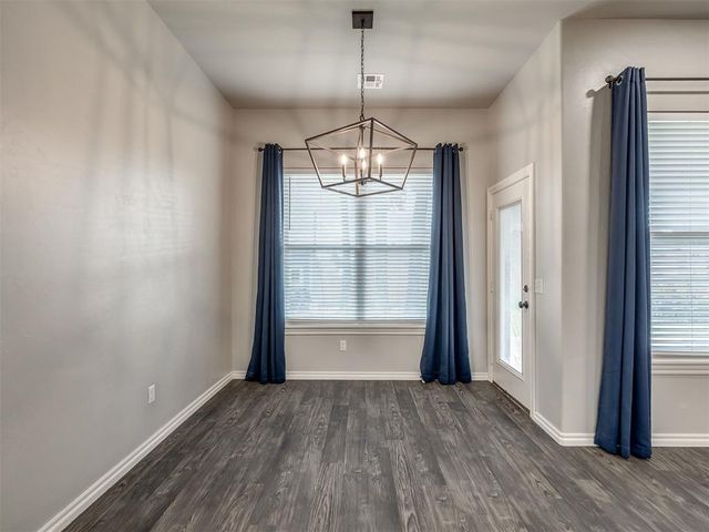 972 Tim Holt Drive, Harrah, OK 73045