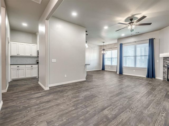 972 Tim Holt Drive, Harrah, OK 73045