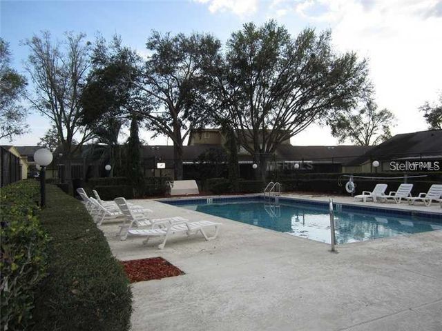 13 SILVER PARK CIRCLE, Kissimmee, FL 34743