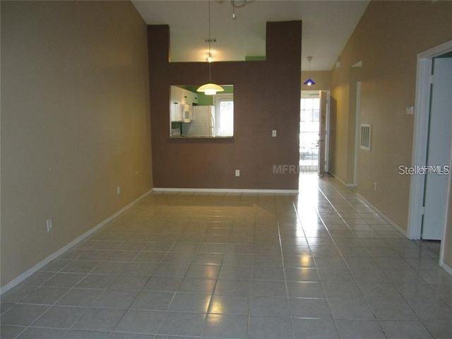 13 SILVER PARK CIRCLE, Kissimmee, FL 34743