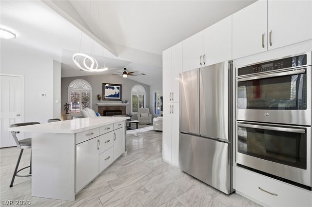 2200 South Pioneer Way, Las Vegas, NV 89117