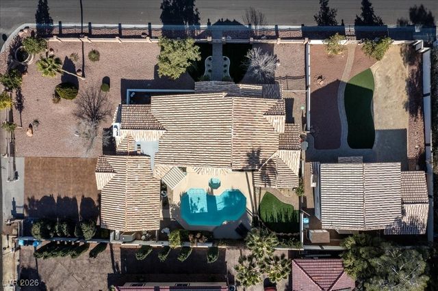 2200 South Pioneer Way, Las Vegas, NV 89117