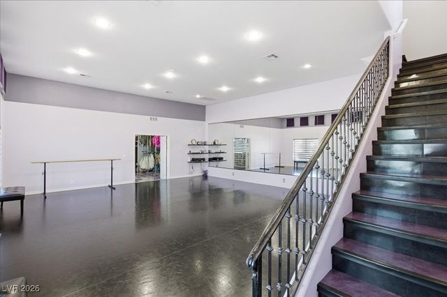 2200 South Pioneer Way, Las Vegas, NV 89117