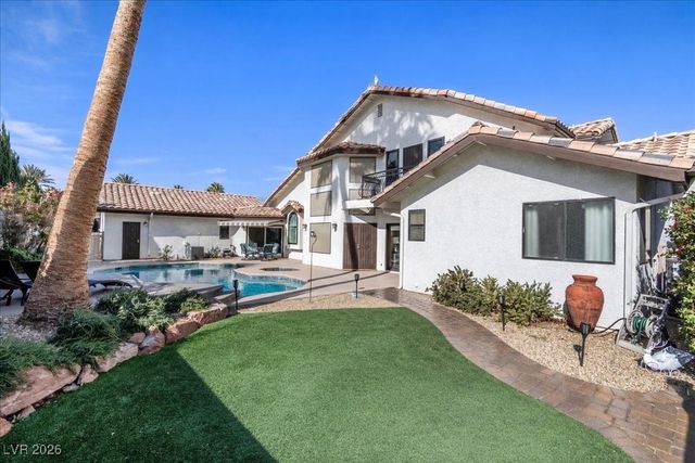 2200 South Pioneer Way, Las Vegas, NV 89117