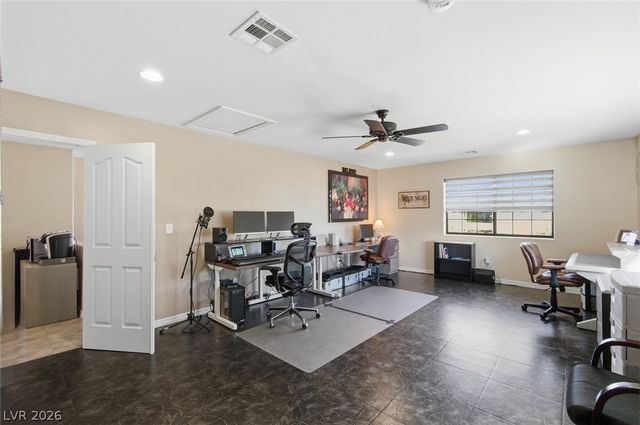 2200 South Pioneer Way, Las Vegas, NV 89117