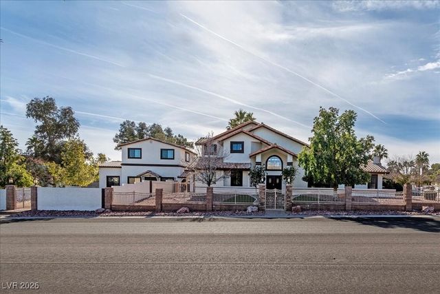 2200 South Pioneer Way, Las Vegas, NV 89117