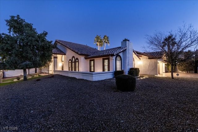 2200 South Pioneer Way, Las Vegas, NV 89117