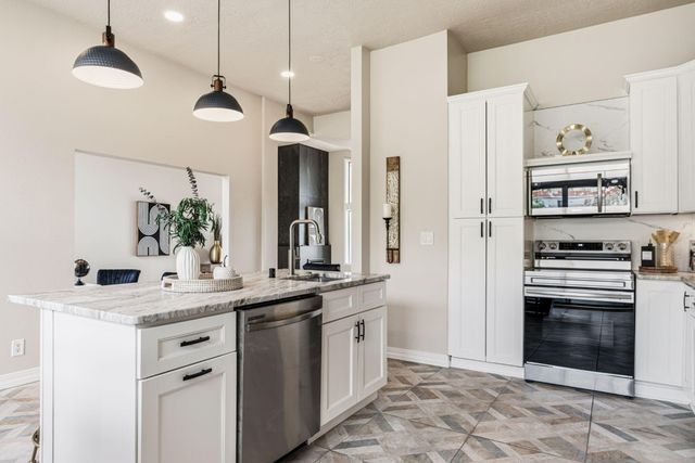 720 Tramway Lane NE UNIT 7, Albuquerque, NM 87122