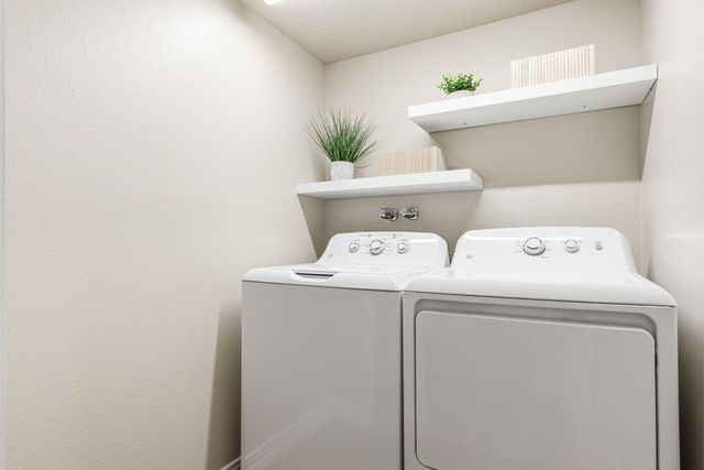 720 Tramway Lane NE UNIT 7, Albuquerque, NM 87122