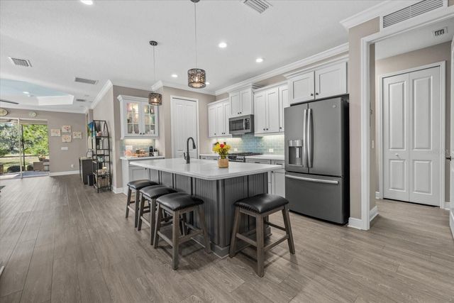 3008 SKY BLUE COVE, Lakewood Ranch, FL 34211