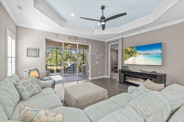 3008 SKY BLUE COVE, Lakewood Ranch, FL 34211