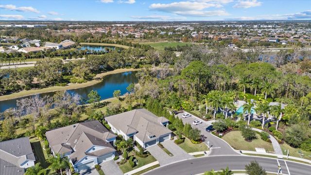 3008 SKY BLUE COVE, Lakewood Ranch, FL 34211