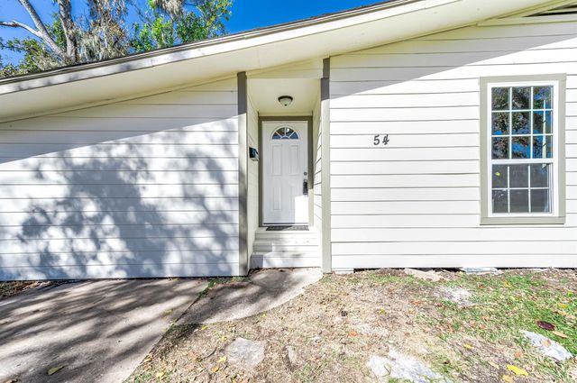 54 Lupine Court, Lake Jackson, TX 77566