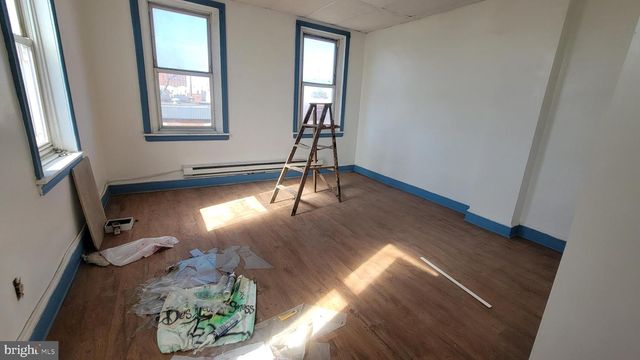 3258 N FRONT ST, Philadelphia, PA 19140