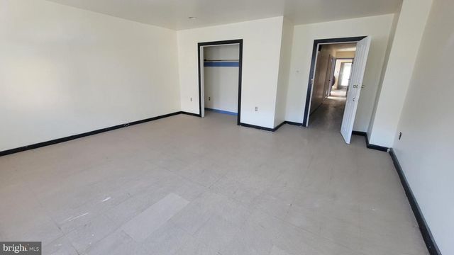 3258 N FRONT ST, Philadelphia, PA 19140