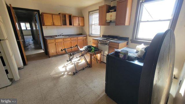 3258 N FRONT ST, Philadelphia, PA 19140