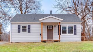 24 Louise Street, Jeffersonville, IN 47130