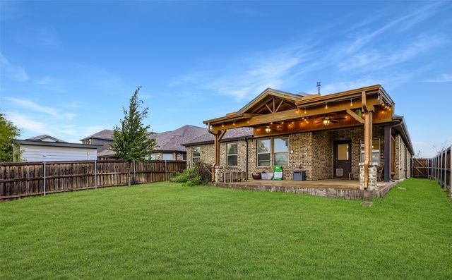 2401 Solomons Place, Wylie, TX 75098