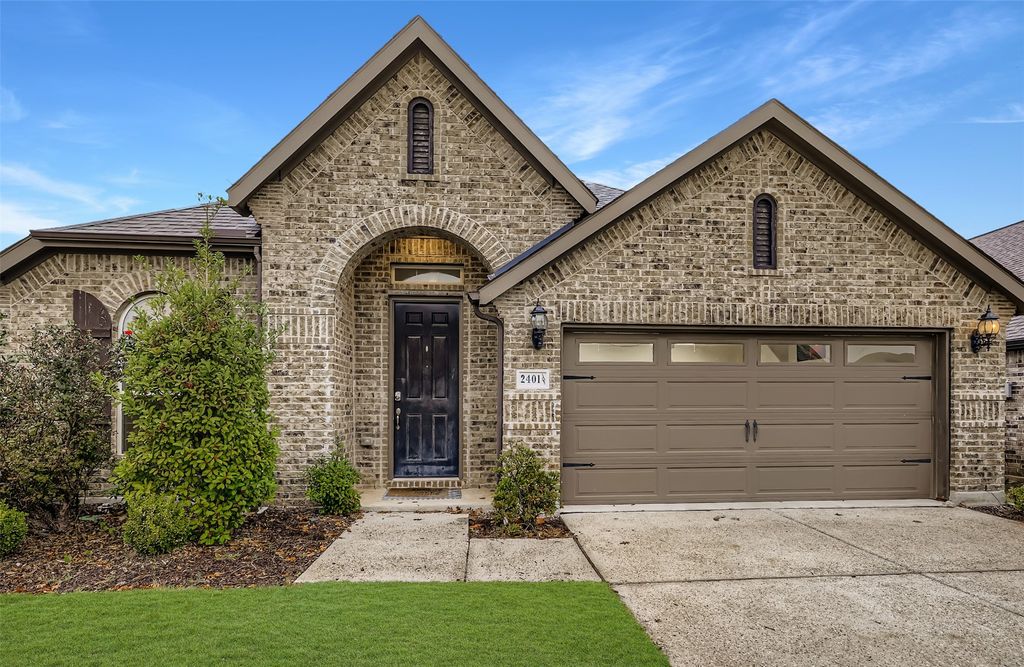2401 Solomons Place, Wylie, TX 75098