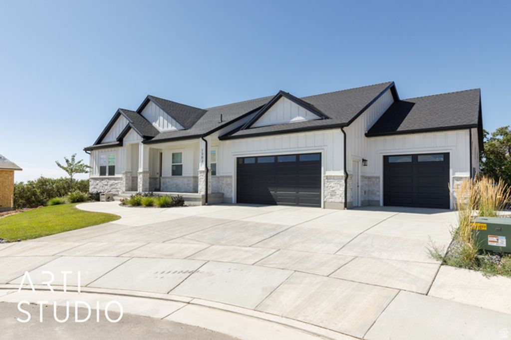 1302 E SUNSET CT., Ogden, UT 84403 — exterior