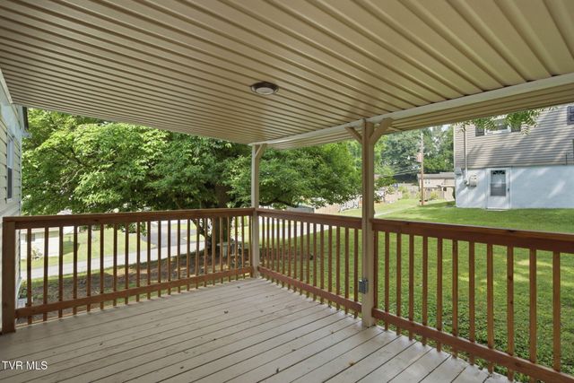 116 Eastside Drive, Bristol, TN 37620