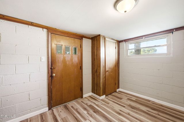 116 Eastside Drive, Bristol, TN 37620