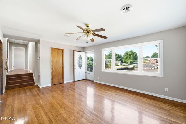 116 Eastside Drive, Bristol, TN 37620