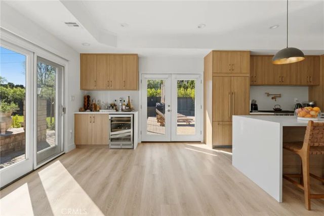 23139 Erwin Street, Woodland Hills, CA 91367