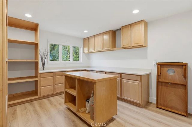 23139 Erwin Street, Woodland Hills, CA 91367