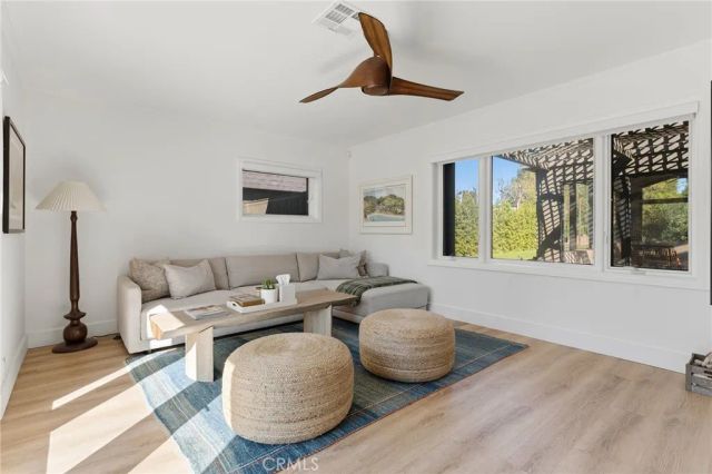 23139 Erwin Street, Woodland Hills, CA 91367