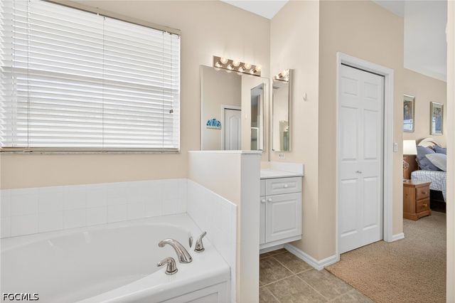 8912 Wellington Lakes CT, Fort Myers, FL 33908