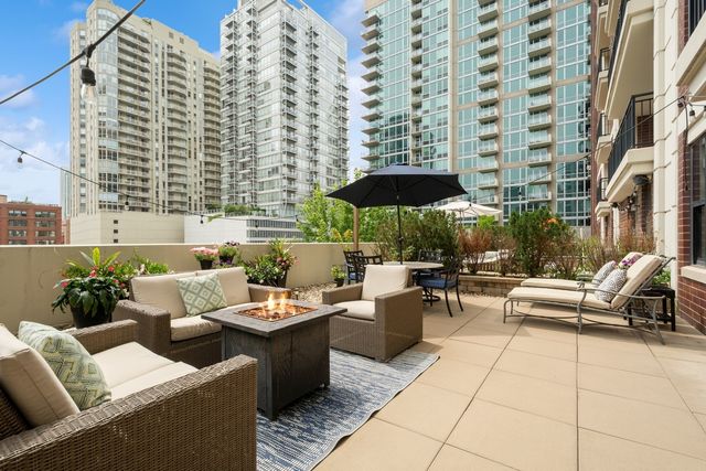 451 W HURON Street 509, Chicago, IL 60654