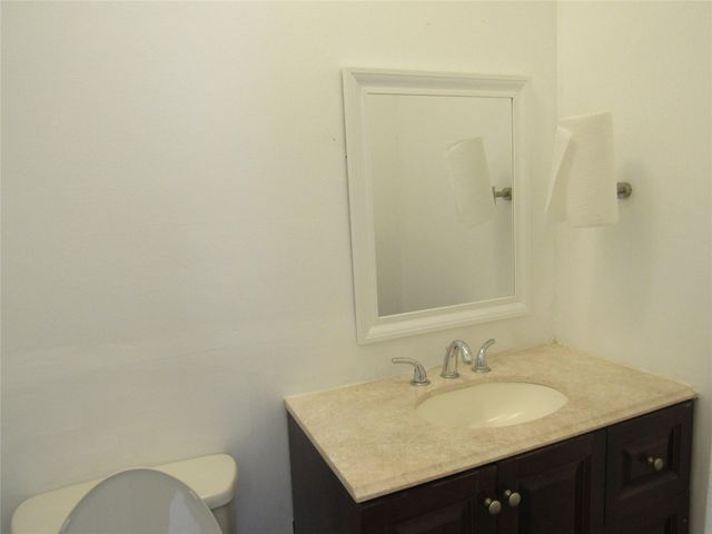 14351 Torrey Chase Boulevard C, Houston, TX 77014