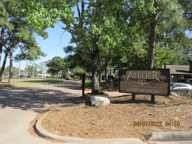 14351 Torrey Chase Boulevard C, Houston, TX 77014