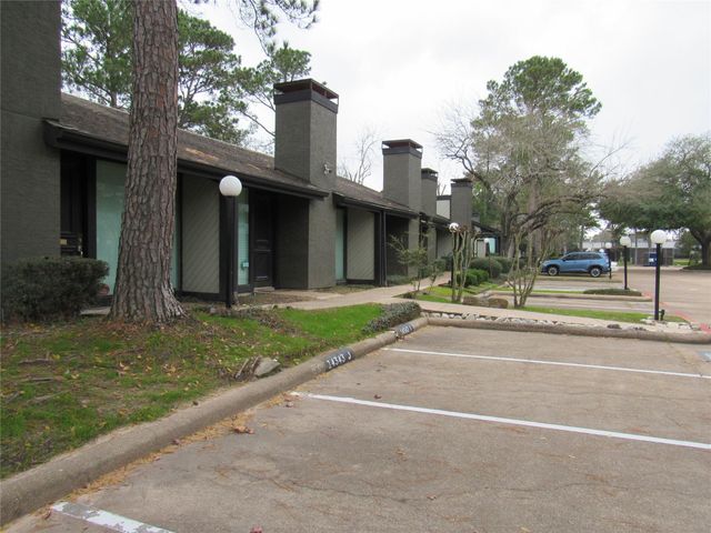 14351 Torrey Chase Boulevard C, Houston, TX 77014