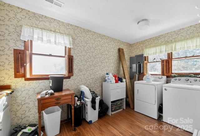 609 S Country Club Drive, Cullowhee, NC 28723