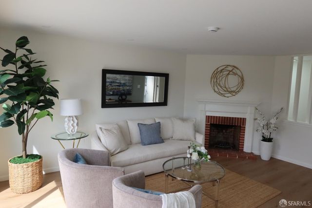 373 Mangels Avenue, San Francisco, CA 94127