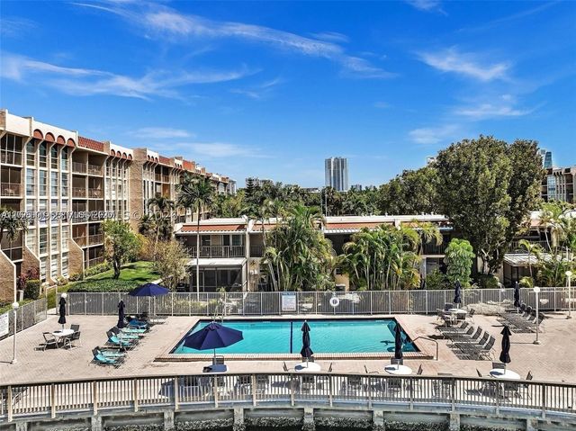2101 Atlantic Shores Blvd 405, Hallandale Beach, FL 33009