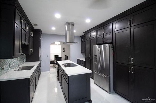 1705 Madero Drive, Edinburg, TX 78542