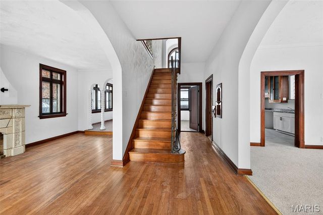 6623 Leona Street, St Louis, MO 63116