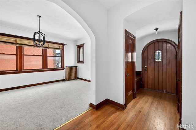 6623 Leona Street, St Louis, MO 63116