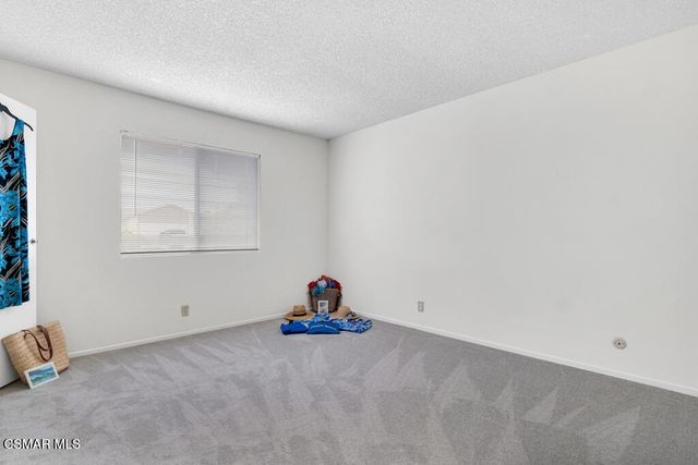 716 Bismark Avenue W, Ventura, CA 93004