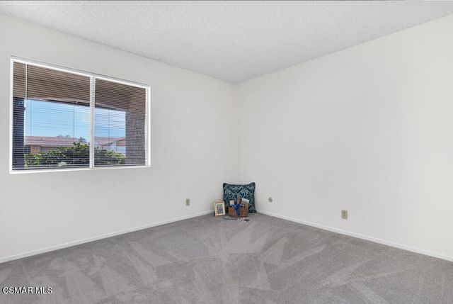 716 Bismark Avenue W, Ventura, CA 93004