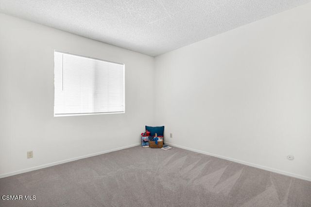 716 Bismark Avenue W, Ventura, CA 93004