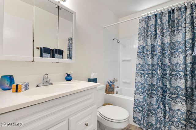 716 Bismark Avenue W, Ventura, CA 93004