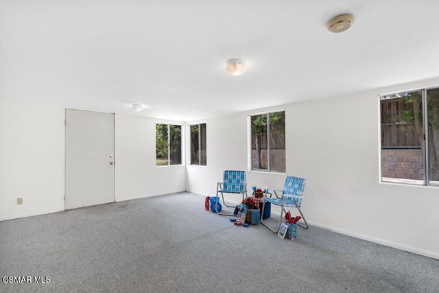 716 Bismark Avenue W, Ventura, CA 93004